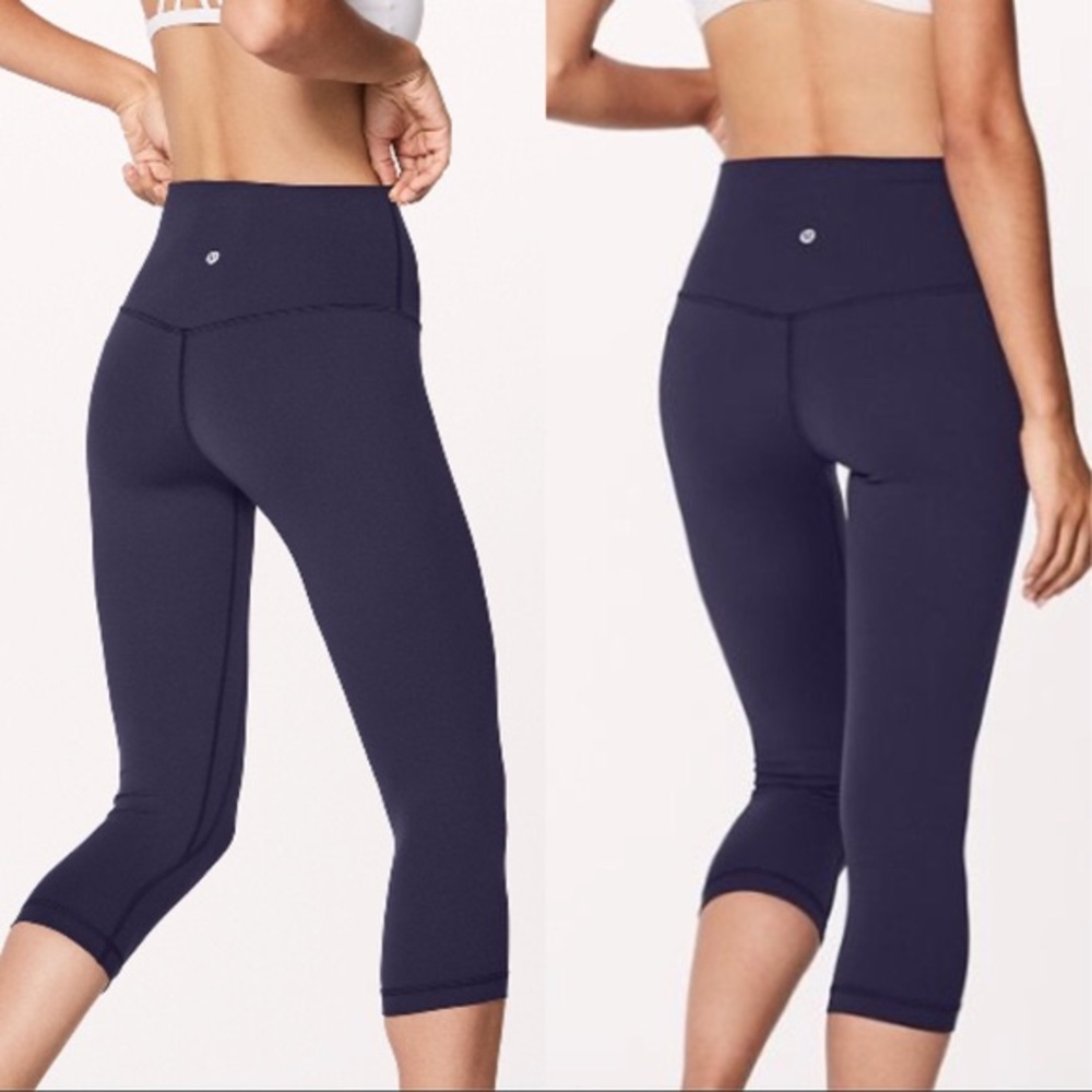 Lululemon cropped navy align leggings